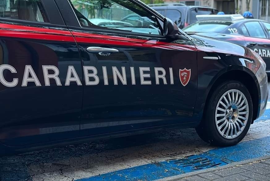 Minaccia, lesioni e resistenza a pubblico ufficiale, arrestato 37enne di Nola