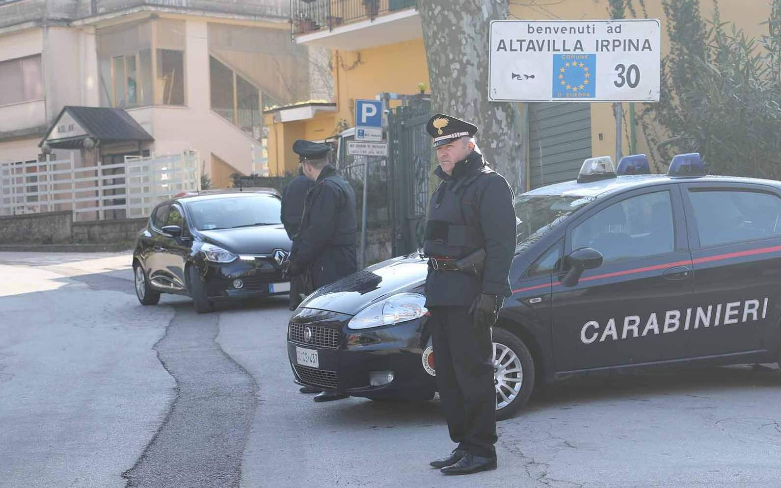Altavilla Irpina, picchia la convivente: arrestato 50enne