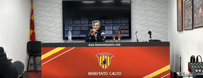 Benevento, Auteri: “Non abbiamo margine d’errore concesso. Le rotazioni saranno fondamentali per affrontare questa settimana”