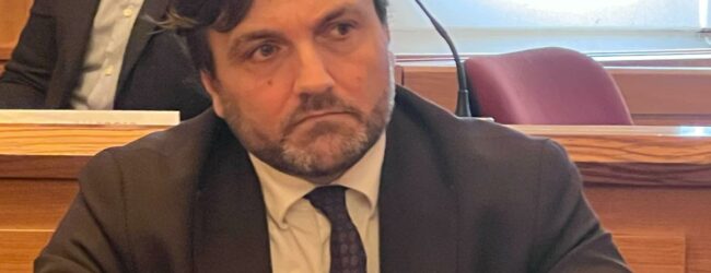 Rosa l’indomito, a Milano si prende la scena col plastic free