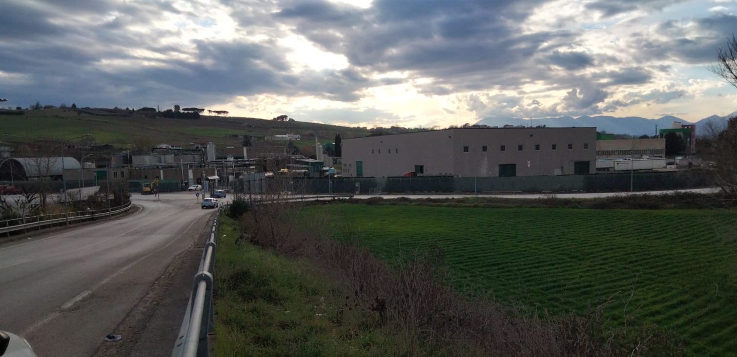 Sanav, Procura sequestra impianto di essiccazione fanghi e 14 containers