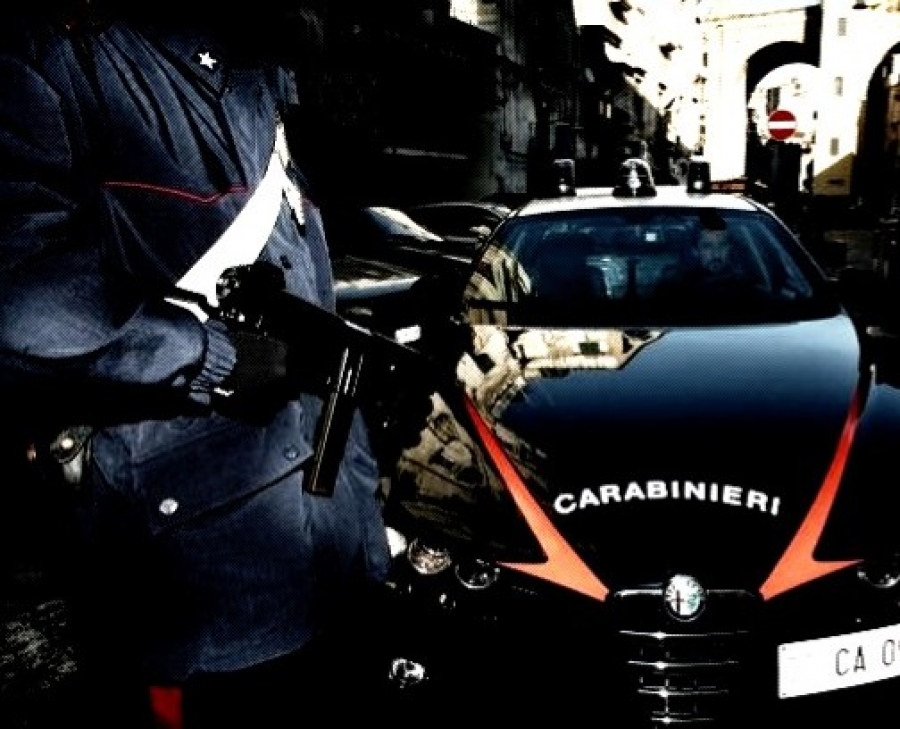 Avellino| Al controllo dei carabinieri esibisce una patente falsa: trentenne nei guai