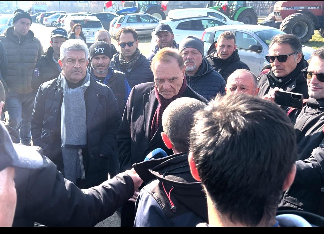 Centro dai mille distinguo, Mastella deluso: “aria di mestizia crepuscolare”