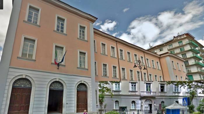 Avellino| “Conosciamo l’Europa”, parte il progetto dell’istituto comprensivo “Regina Margherita – Da Vinci”