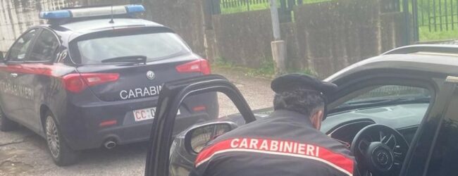 Ruba profumi di lusso: 29enne arrestato dai Carabinieri di Mirabella Eclano