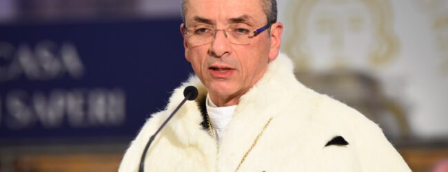 Maturità 2024, il rettore Canfora agli studenti: “Affrontate ogni prova della vita con mentalità costruttiva e ottimista”