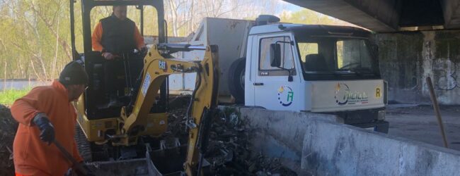 Benevento,Rosa: rimossi i rifiuti sotto il cavalcavia dello stadio Vigorito