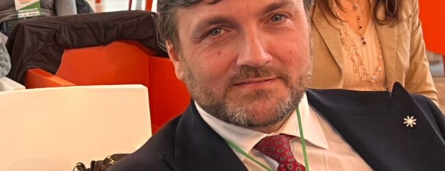 Rosa, fenomenologia di un outsider “utrumque paratus”