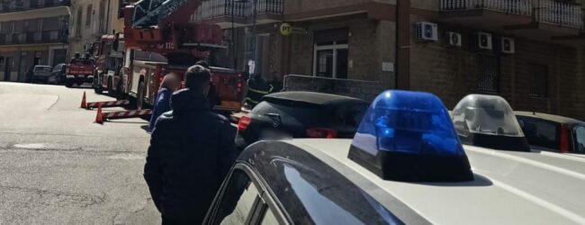 Chiusano San Domenico| Incendio in un appartamento, sul posto i vigili del fuoco: abitazione non agibile
