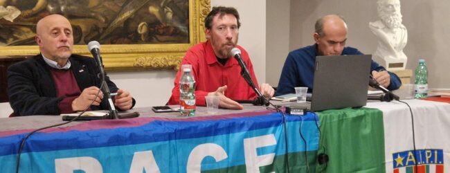 “Dal fascismo alle foibe”: la lezione dello storico Gobetti ospite dell’Anpi del Sannio