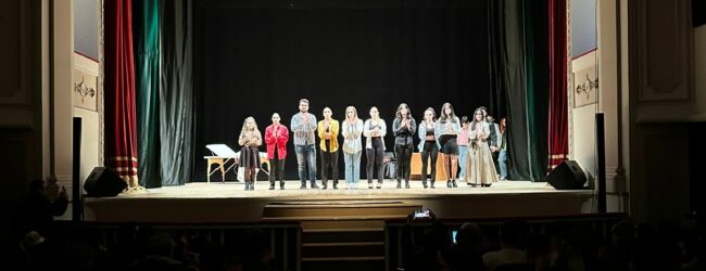 Marzo in rosa con lo spettacolo “Imparare ad amare”