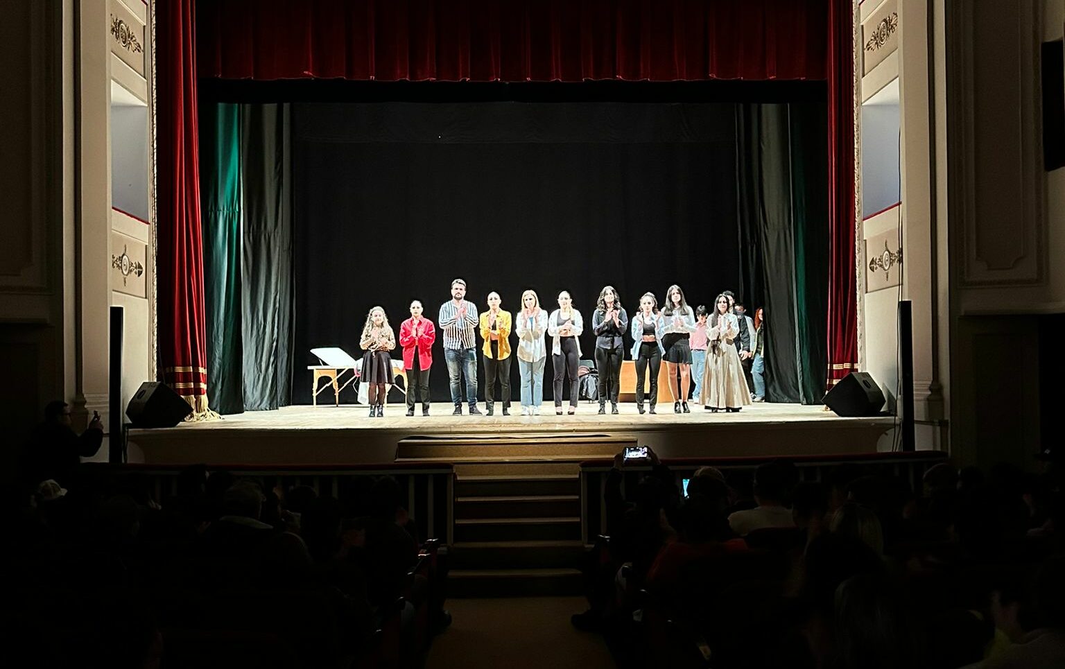 Marzo in rosa con lo spettacolo “Imparare ad amare”