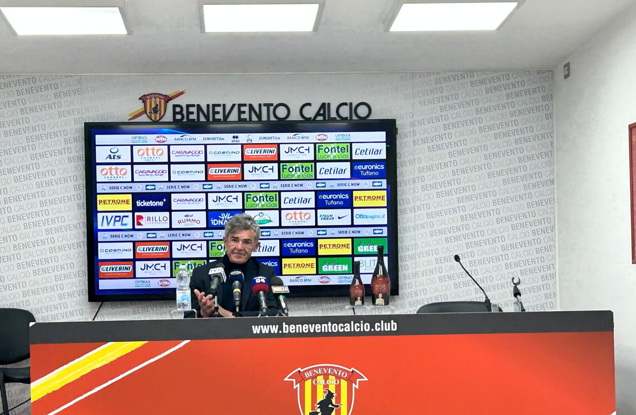 Benevento, i convocati per il Monterosi: out Bolsius per scelta tecnica