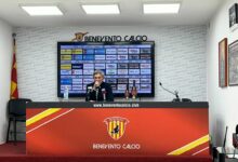 Benevento, Auteri: “Invito tutti ad avere pazienza, dobbiamo blindare il secondo posto. Al mio contratto ora non penso…”