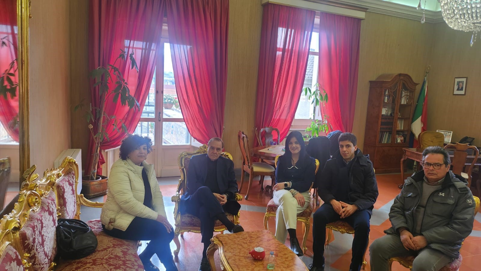 Mastella incontra una delegazione dell’Ordine degli infermieri: “Risorse preziosi e insostituibili in questo momento”