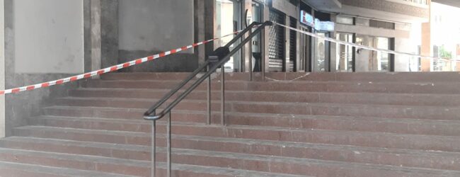 Avellino| Allarme bomba sotto la galleria Mancini… ma era solo un beauty case da smaltire