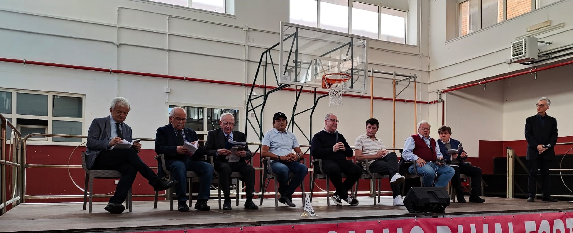 “Il Giro nel Fortore” presentato il libro che ripercorre le tappe fortorine della corsa rosa