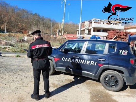 Carabinieri nei cantieri edili nella Val Fortore: denunciato imprenditore edile