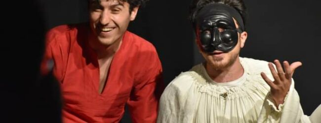 Torna Rapsodie con lo spettacolo “Comedians during the Plague”: appuntamento il 28 aprile