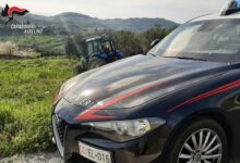 Ariano Irpino| Incidente nei campi, 56enne si ribalta con il trattore: liberato da carabinieri e cittadini