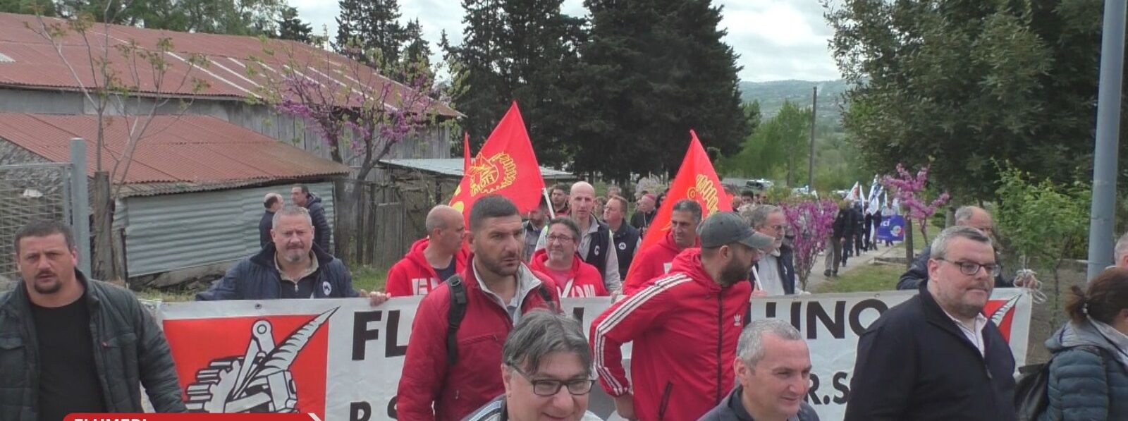 Flumeri| Sciopero alla IIA, mancano i politici ma c’è il vescovo di Ariano Melillo. Martedì sit-in al MiMit