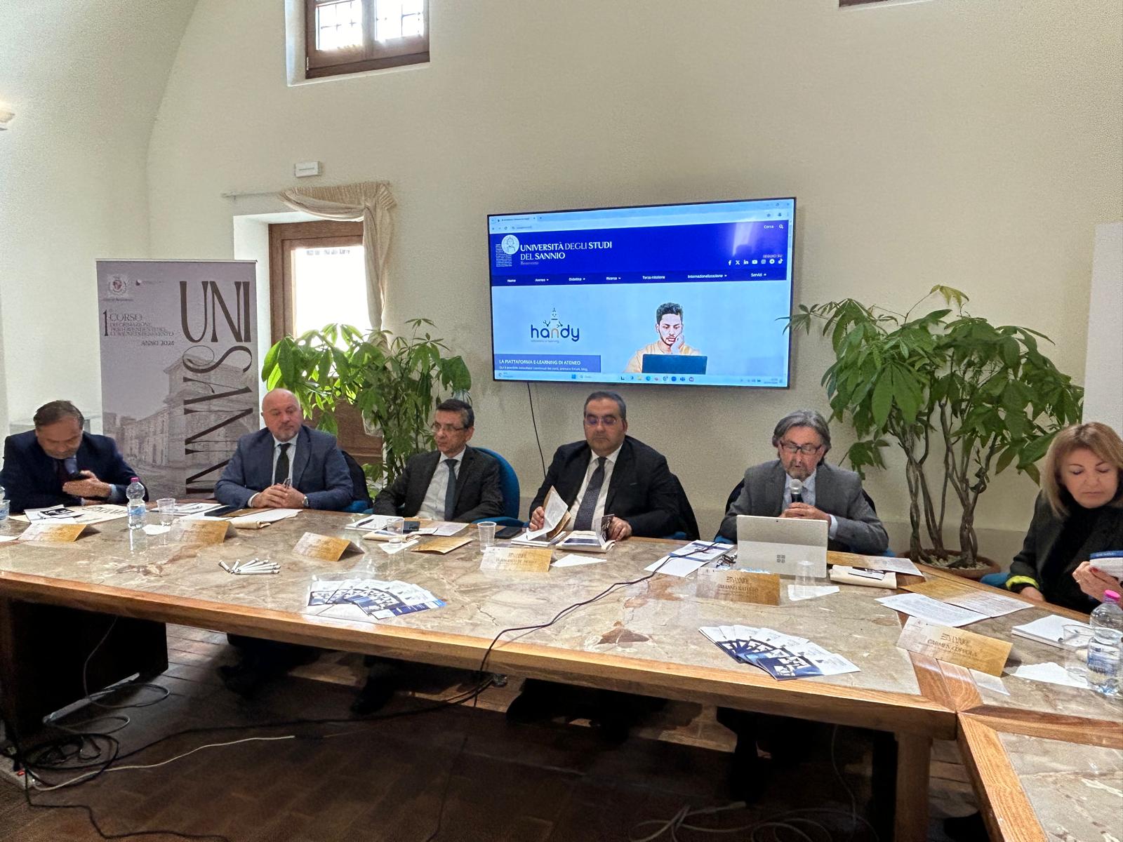 “Unisannio in Comune”: l’iniziativa per la formazione continua dei dipendenti comunali di Benevento