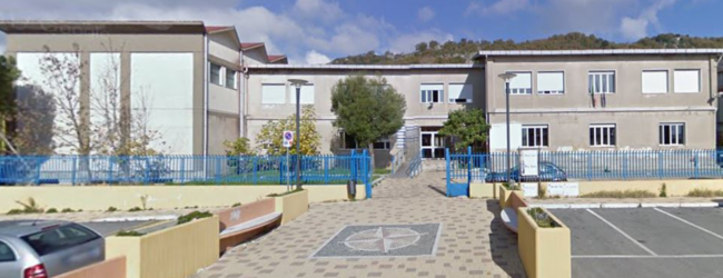 Guardia Sanframondi, soppressa la futura classe quarta del Liceo. Insorge l’opposizione