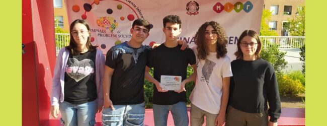 Problem solving, l’IIS “De Liguori” brilla alla finalissima nazionale