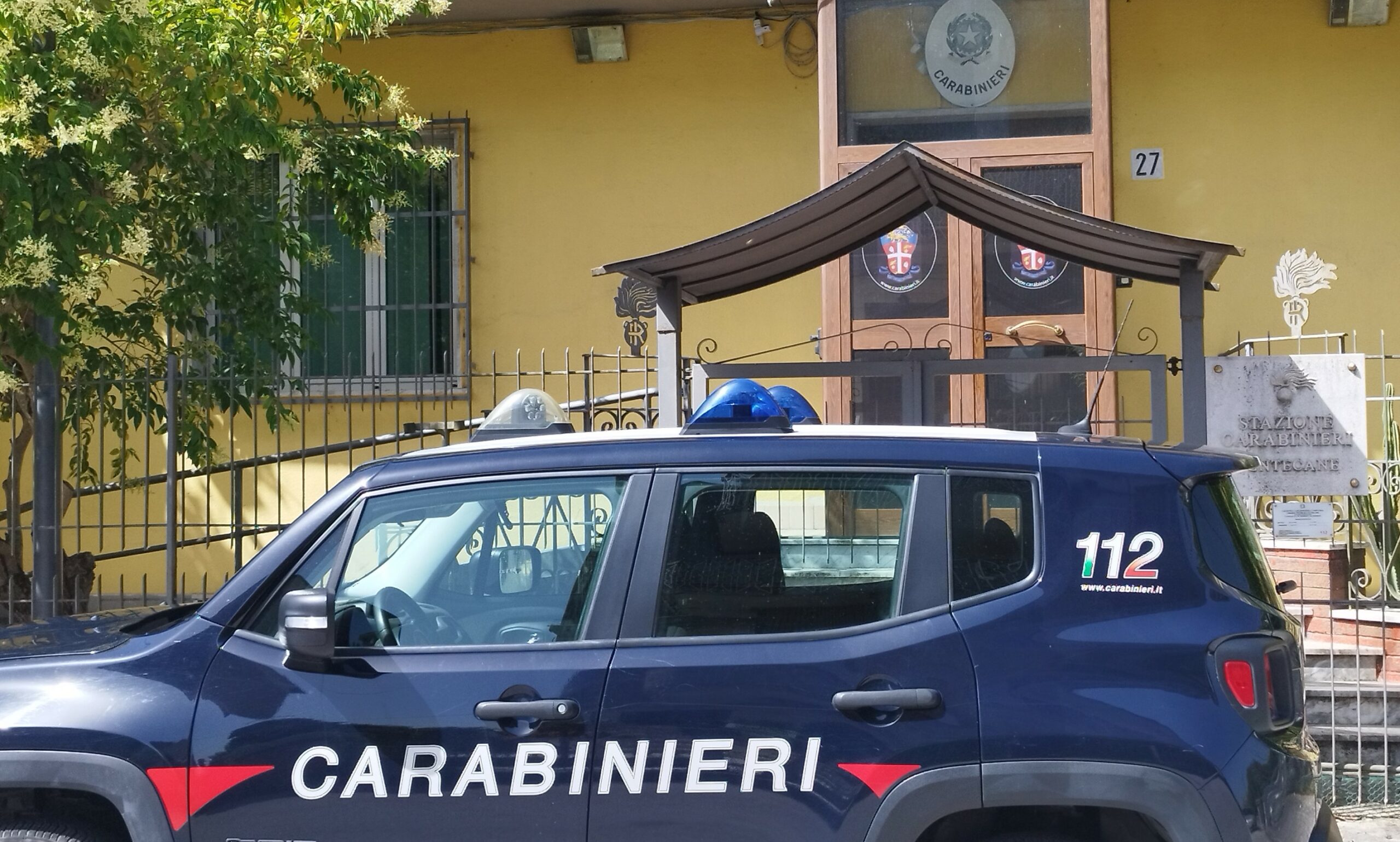 Venticano, atti osceni nei pressi di una scuola: denunciato un 40enne
