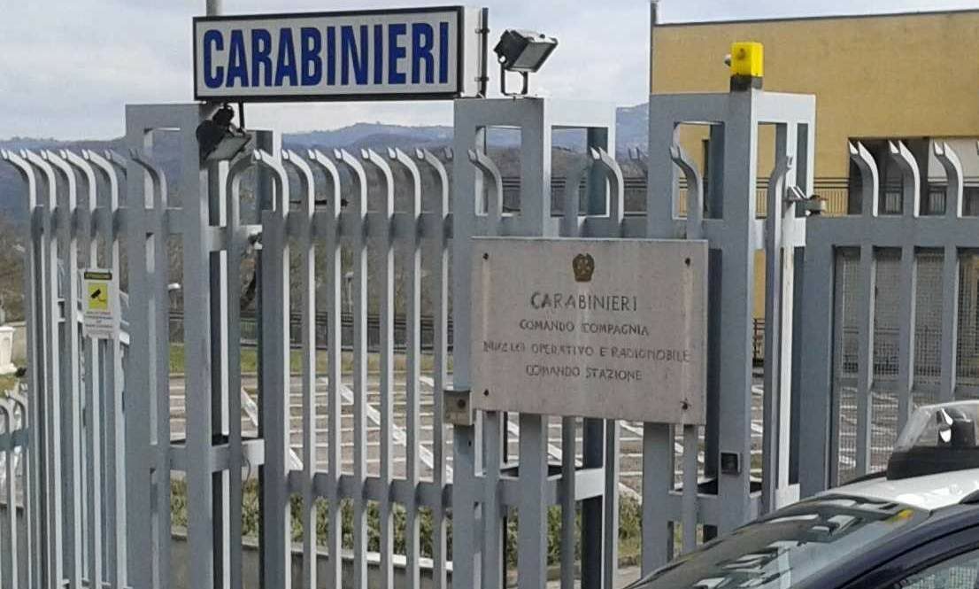 Montella: scheggia di vetro nel succo di frutta. Carabinieri e Asl nel supermercato