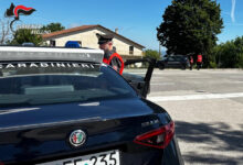 Venticano: al controllo dei Carabinieri fornisce le generalità del fratello gemello: arrestato un 36enne