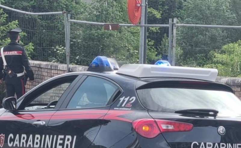 Avellino| Minaccia di lanciarsi dal ponte della Ferriera: 40enne salvato in extremis dai carabinieri