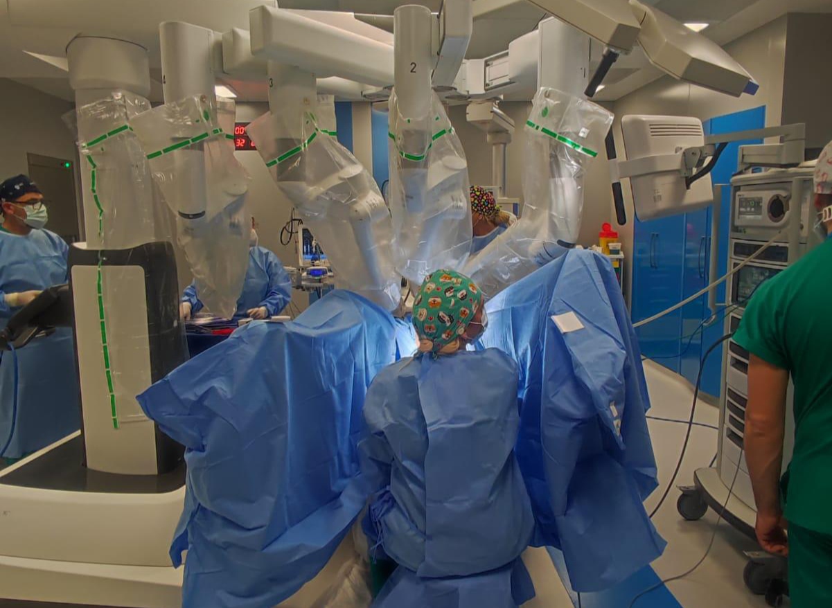 Ospedale San Pio,in azione il robot ‘Da Vinci ‘