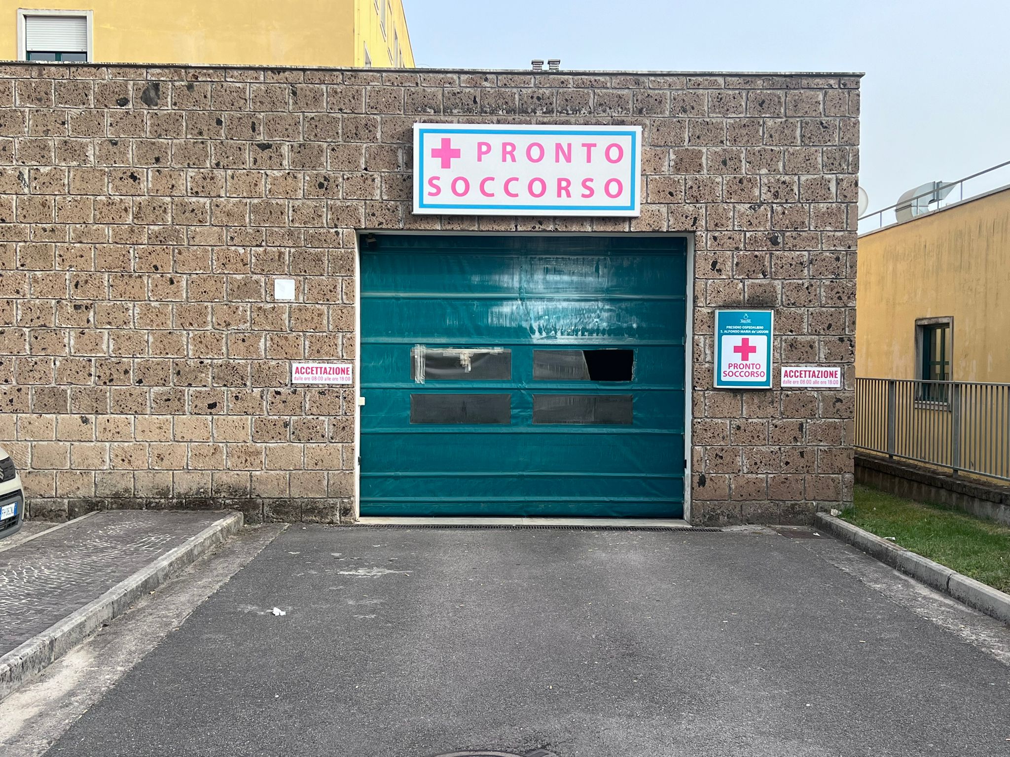 Sant’Agata de’ Goti, 43enne muore per un malore. Attiviste e politica puntano il dito contro la chiusura notturna del Pronto Soccorso