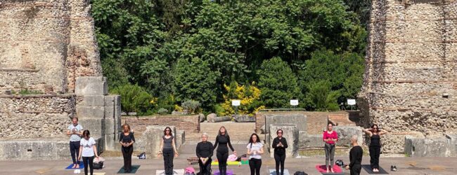 Domenica 9 giugno al Teatro Romano spazio al laboratorio di Pilates