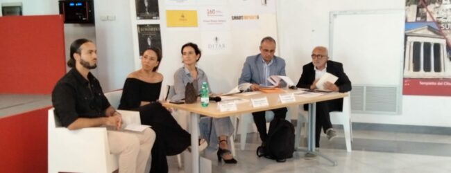 “Leonardo, il mito del Rinascimento”: colossal intimista al Teatro Romano