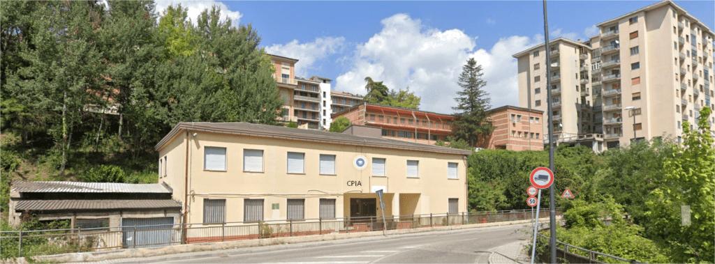 Avellino| La Provincia rimuove le lastre di copertura accantonate davanti alla sede del Convitto di via Zigarelli: in corso i campionamenti dell’Arpac