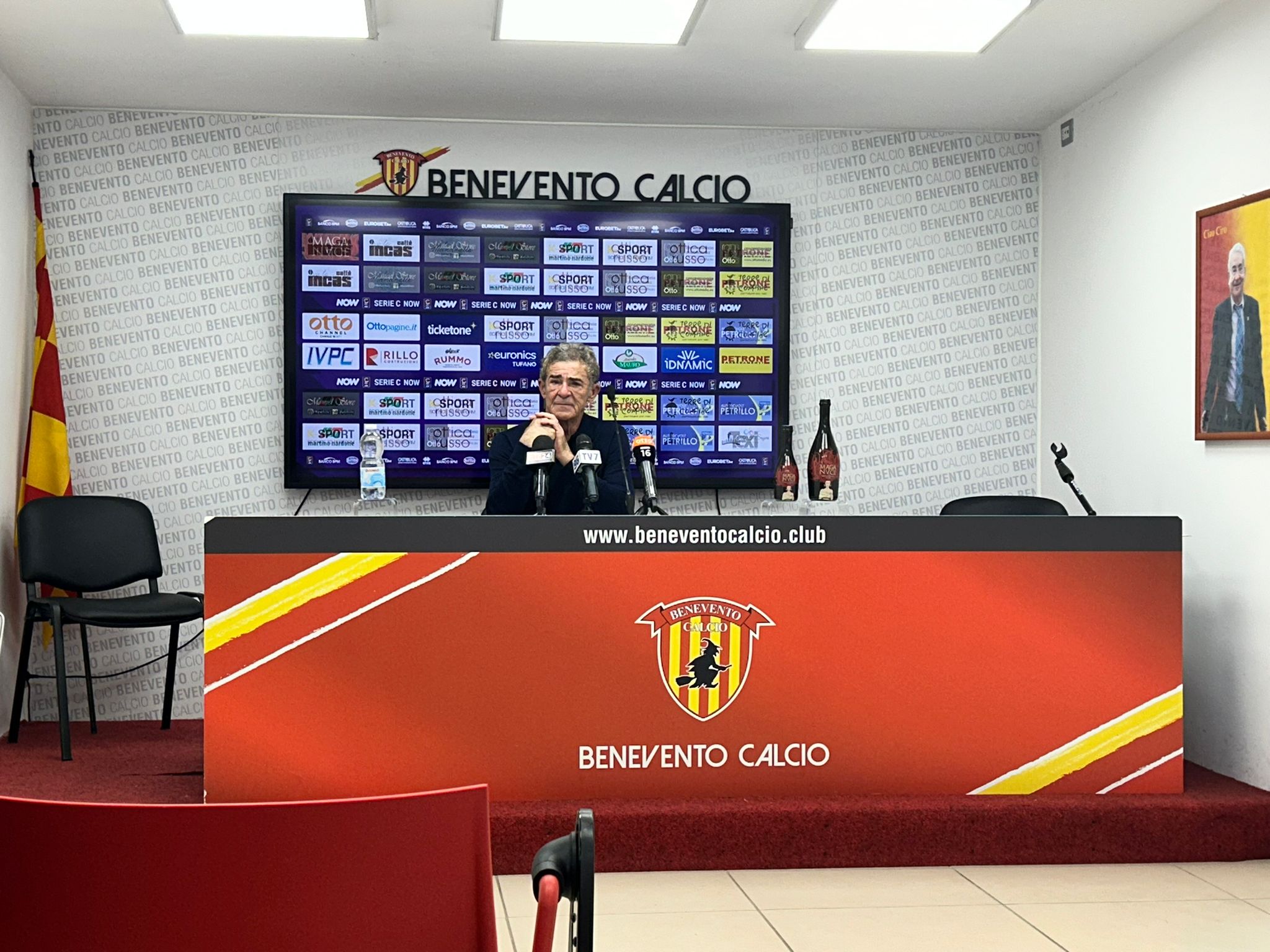 Benevento, Auteri: “Fondamentale avere continuità. Tanti meriterebbero, ma si gioca in 11. Non dobbiamo essere presuntuosi, il campo è giudice”