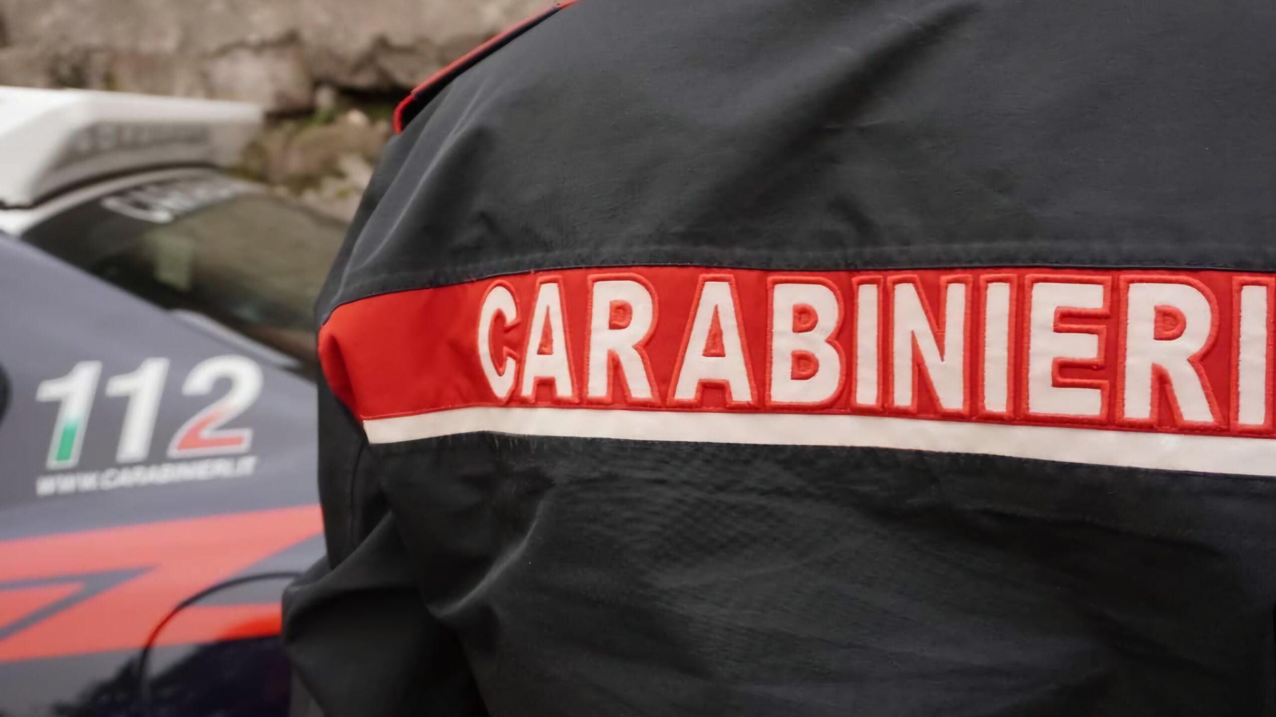 Mirabella Eclano: controllo del territorio da parte dei Carabinieri. Indagini lampo permettono di rinvenire due veicoli rubati