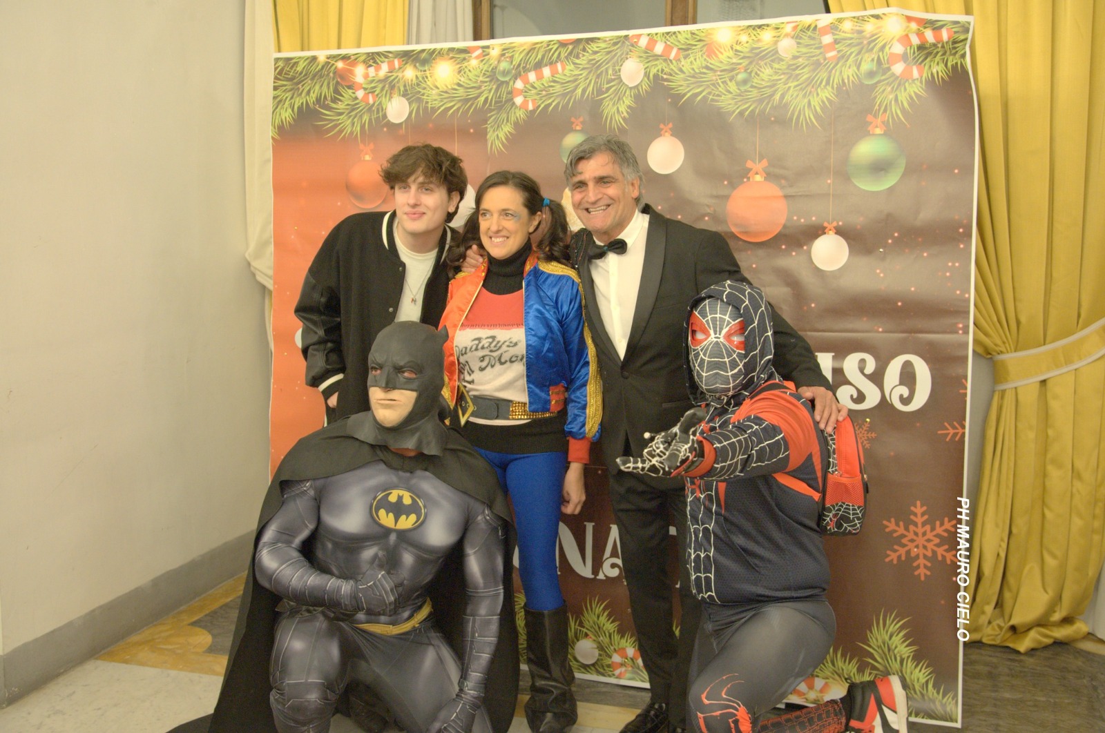 WhatsApp Image 2024-12-30 at 10.11.52 (1).jpeg NATALE NAPOLI