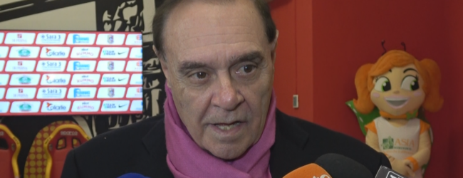 Mastella replica a Grillo: “Senza storia, né geografia: autocelebra funerale del populismo, da Grillo a grullo”