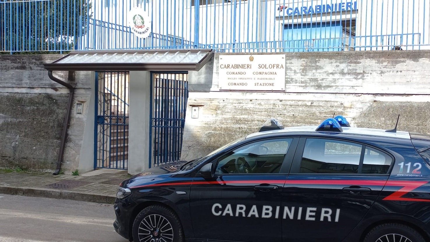 Solofra: controlli dei Carabinieri al polo industriale: denunciata la titolare di un’azienda   