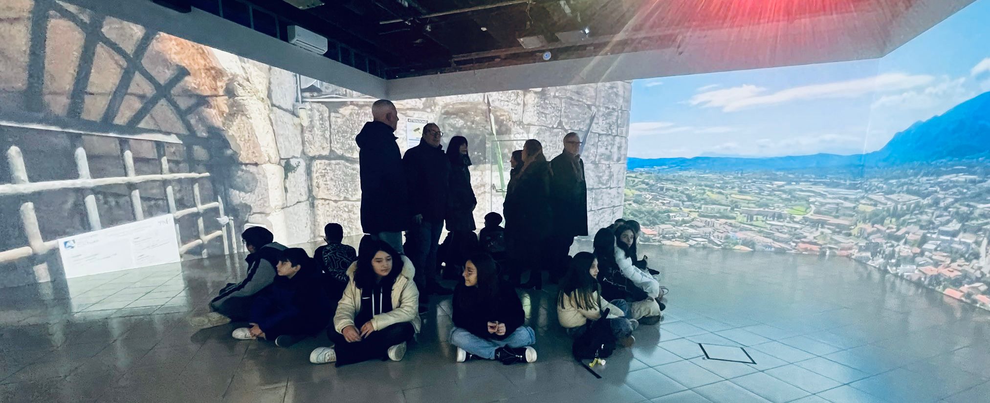 Progetti educativi innovativi: anche l’IC Moscati sperimenta nuovi modelli di apprendimento in sala immersiva virtuale 360