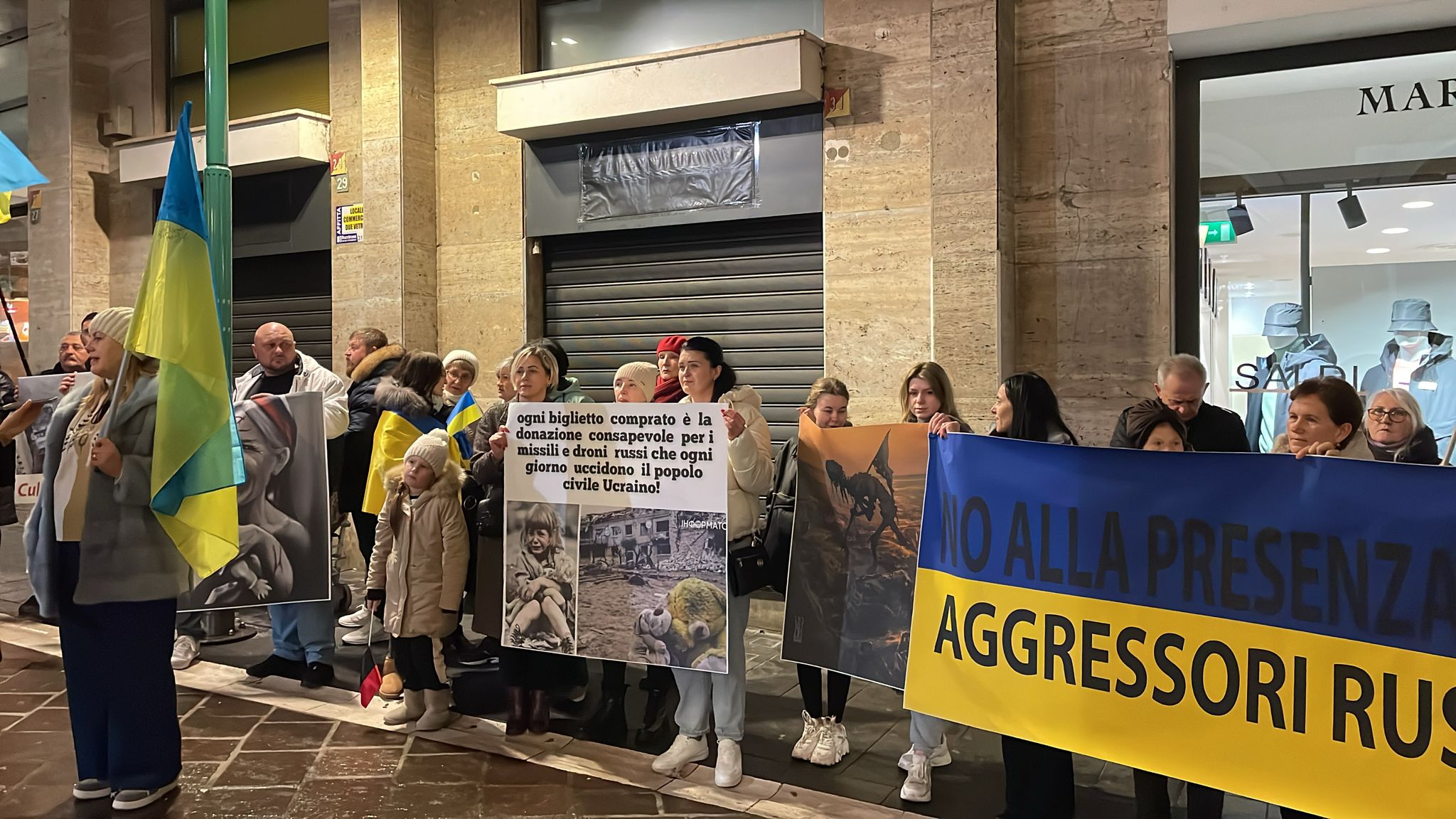 Arriva il balletto di Mosca, rabbia e amarezza tra gli ucraini di Benevento