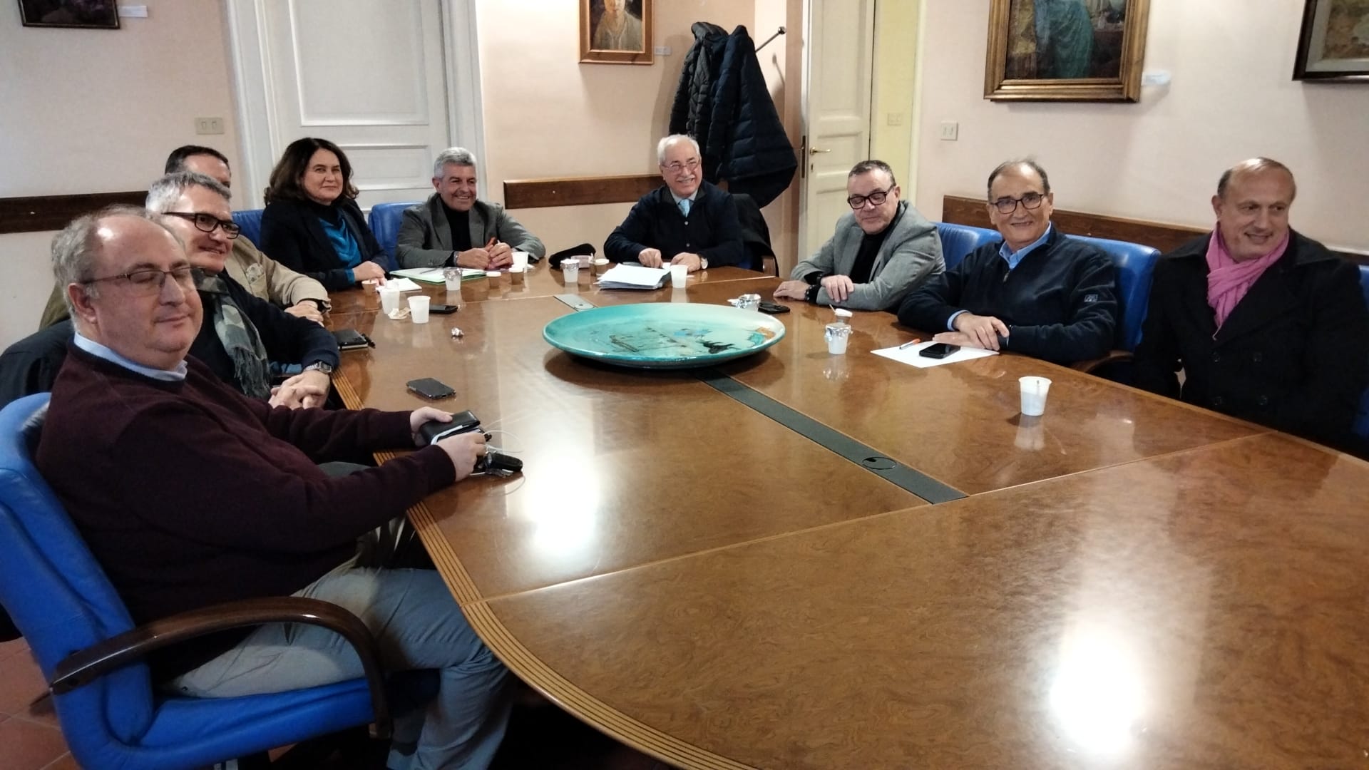 Dietro l’angolo delle contraddizioni della Rocca