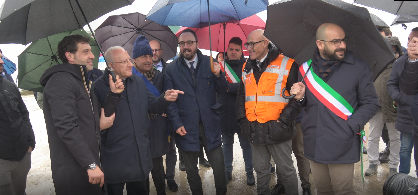 De Luca a Toppa Infuocata. “liberi dalle ecoballe, è opera della mia amministrazione”