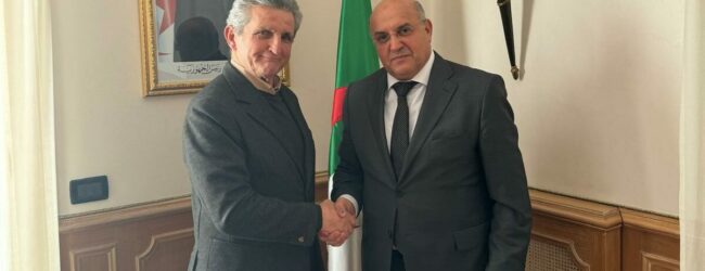 Campania Europa Mediterraneo, al Premio Marzani l’ambasciatore algerino Khelifi