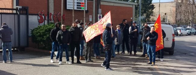 Hanon, game over. Sindacati furibondi: lotta ad oltranza