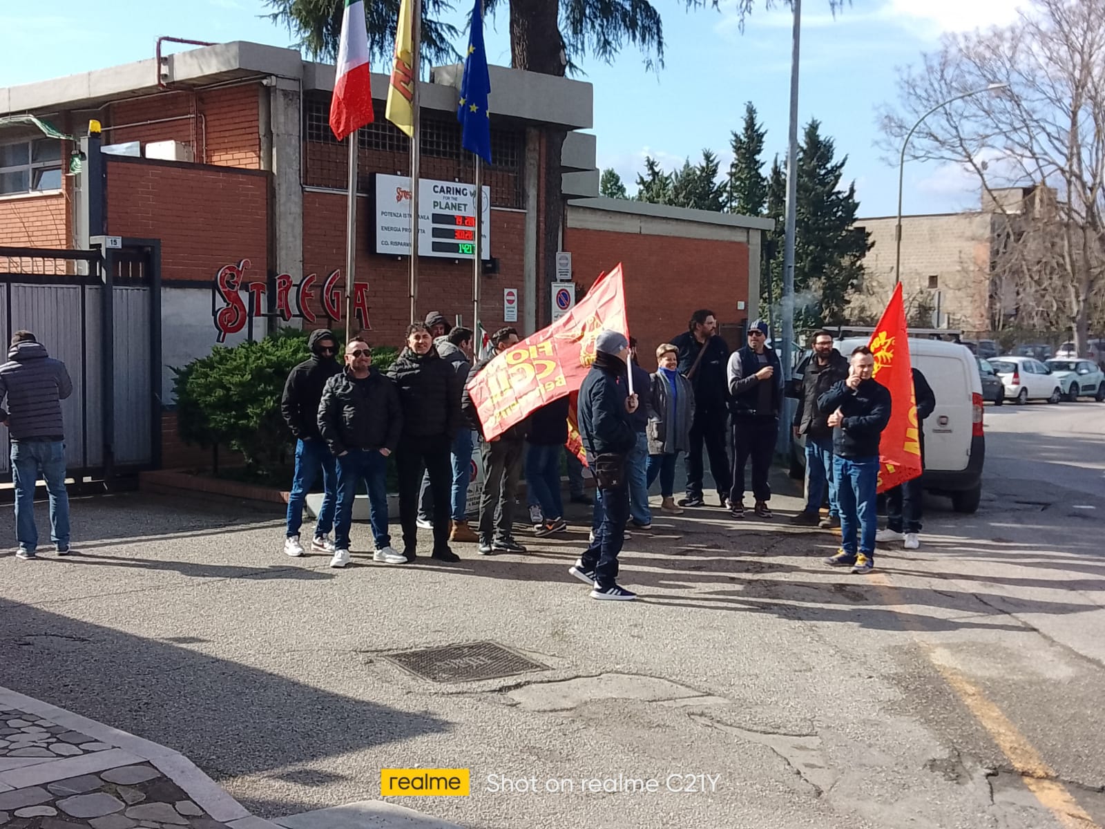 Hanon, game over. Sindacati furibondi: lotta ad oltranza