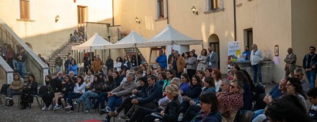 Il Comune di Ceppaloni celebra un importante traguardo: l’ottenimento della qualifica di “Città che legge”